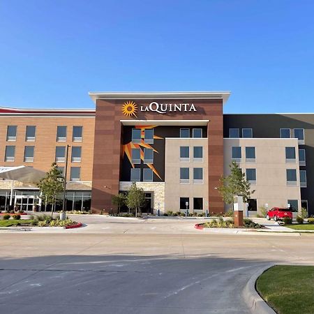 La Quinta Inn & Suites By Wyndham Pflugerville Exterior foto