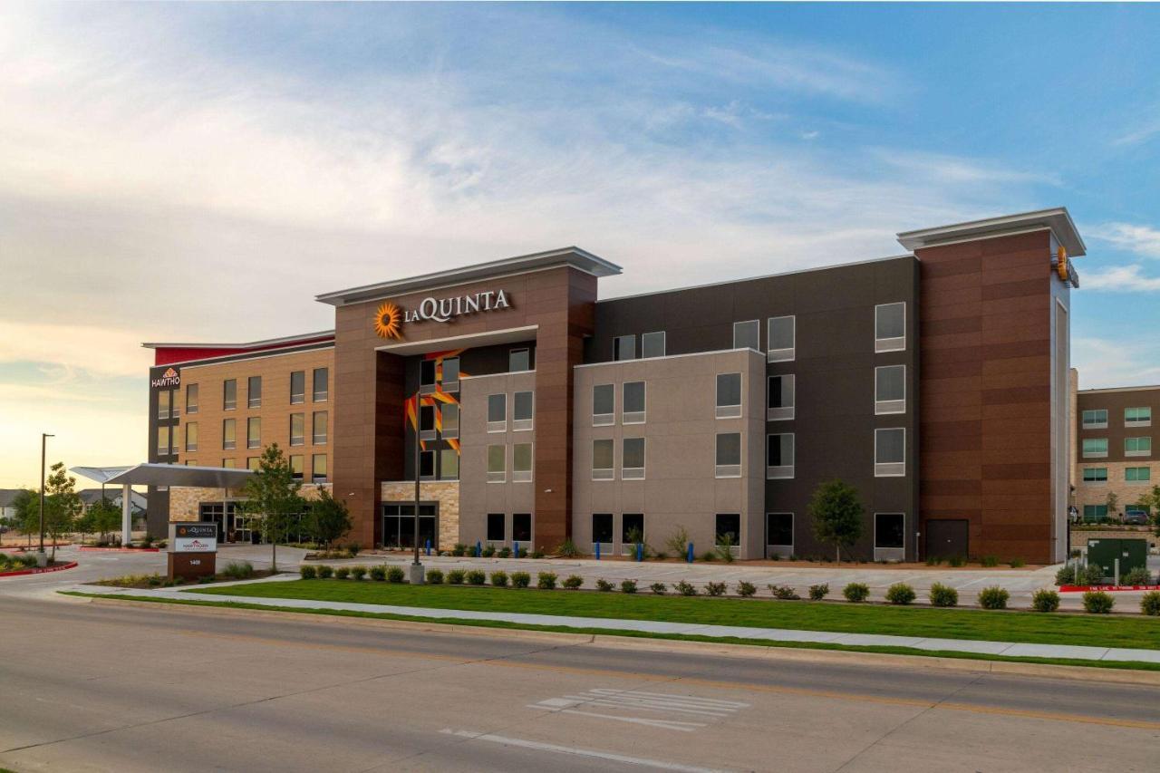 La Quinta Inn & Suites By Wyndham Pflugerville Exterior foto